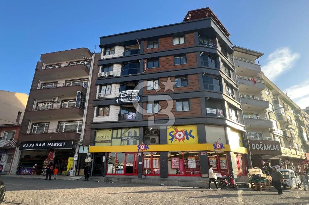 ÇANAKKALE LAPSEKİ ÇARŞI'DA OTOYOL CEPHELİ KİRALIK 2+1 DAİRE