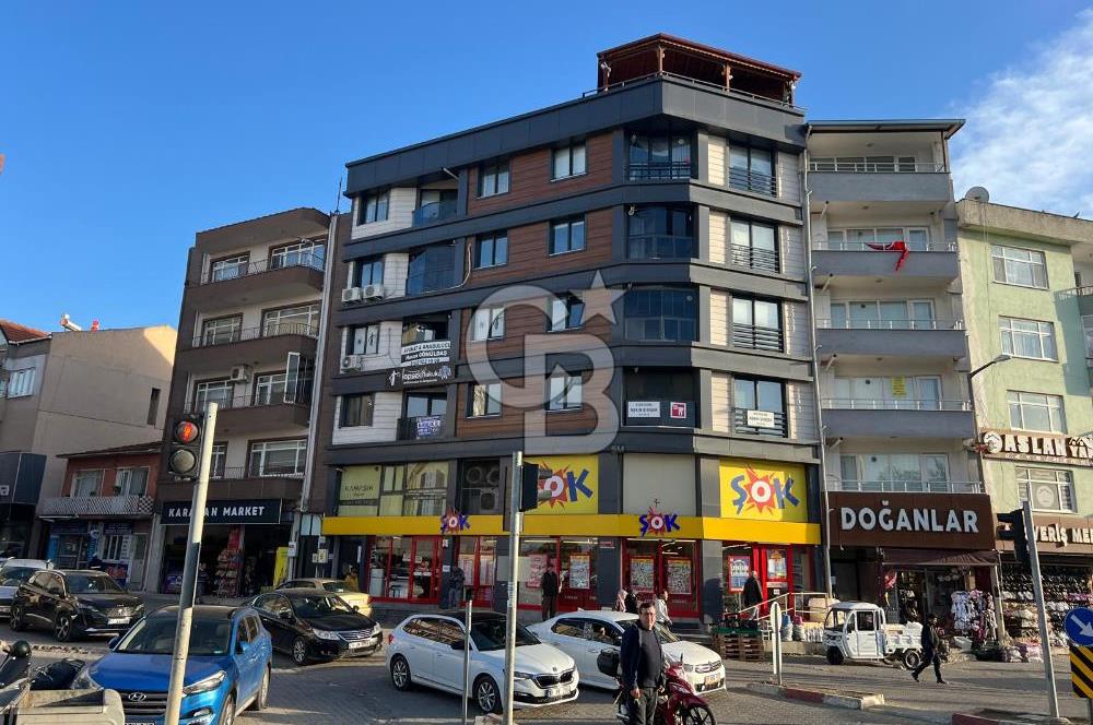 ÇANAKKALE LAPSEKİ ÇARŞI'DA OTOYOL CEPHELİ KİRALIK 2+1 DAİRE