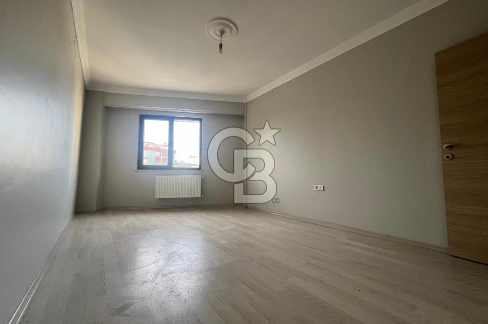 ÇANAKKALE LAPSEKİ ÇARŞI'DA OTOYOL CEPHELİ KİRALIK 2+1 DAİRE