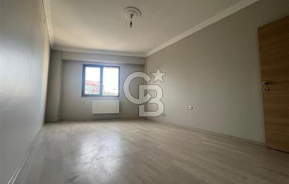 ÇANAKKALE LAPSEKİ ÇARŞI'DA OTOYOL CEPHELİ KİRALIK 2+1 DAİRE