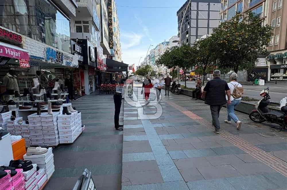 MURATPAŞA'NIN GÖZBEBEĞİ GÜLLÜK CADDESİNDE DEVREN KİRALIK DÜKKAN