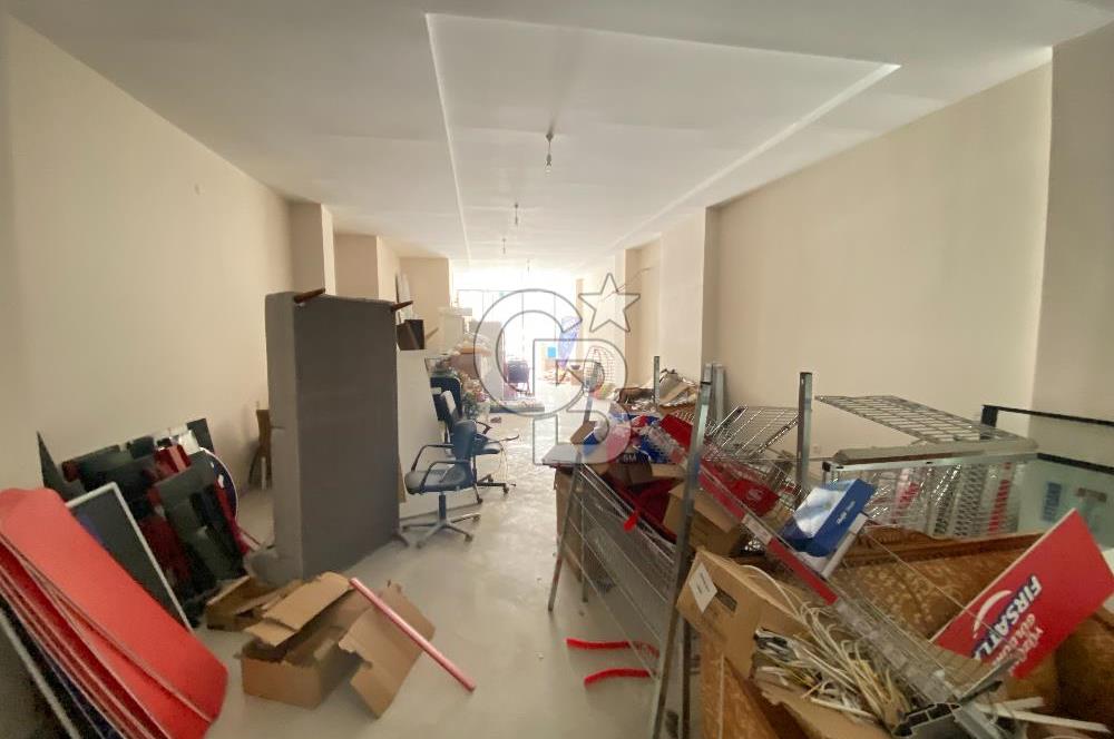 ZEYTİNLİ'NİN EN İŞLEK YOLU ÜZERİNDE YENİ BİNADA 131 M2 DÜKKAN