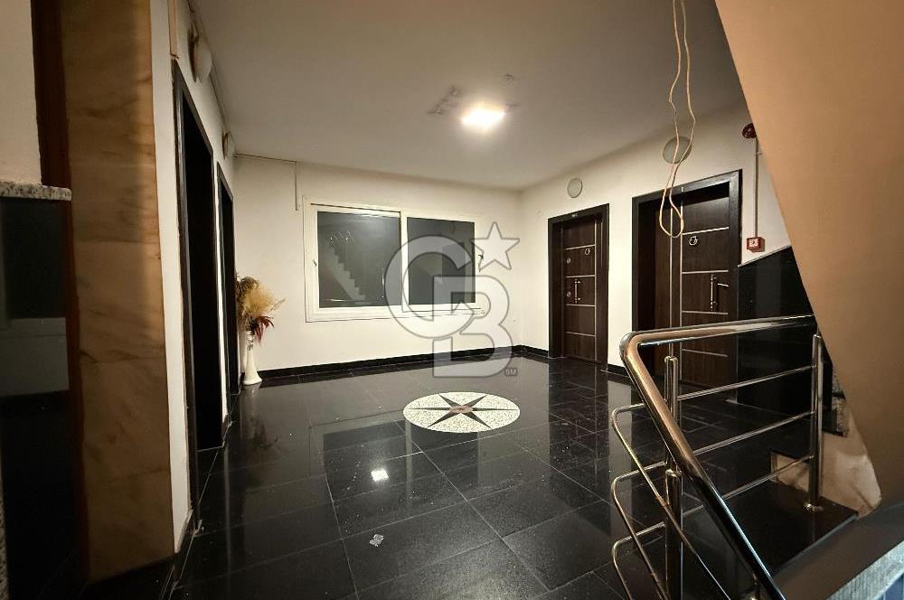 İzmir Kemeraltı'nda Kiracılı Satılık İş Hanı