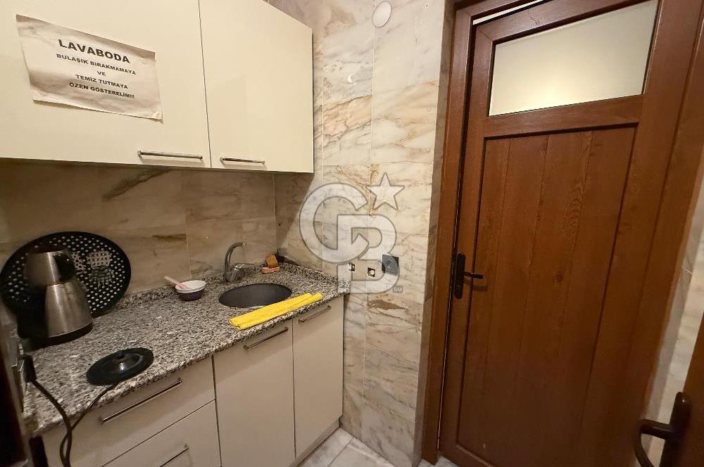 İzmir Kemeraltı'nda Kiracılı Satılık İş Hanı