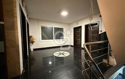 İzmir Kemeraltı'nda Kiracılı Satılık İş Hanı