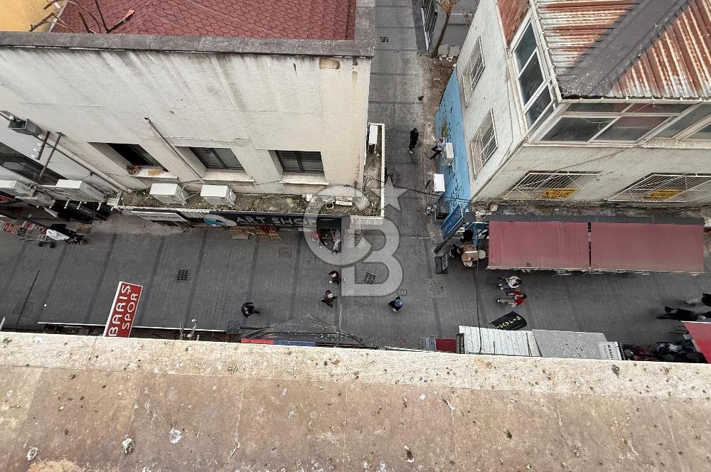 İzmir Kemeraltı'nda Kiracılı Satılık İş Hanı