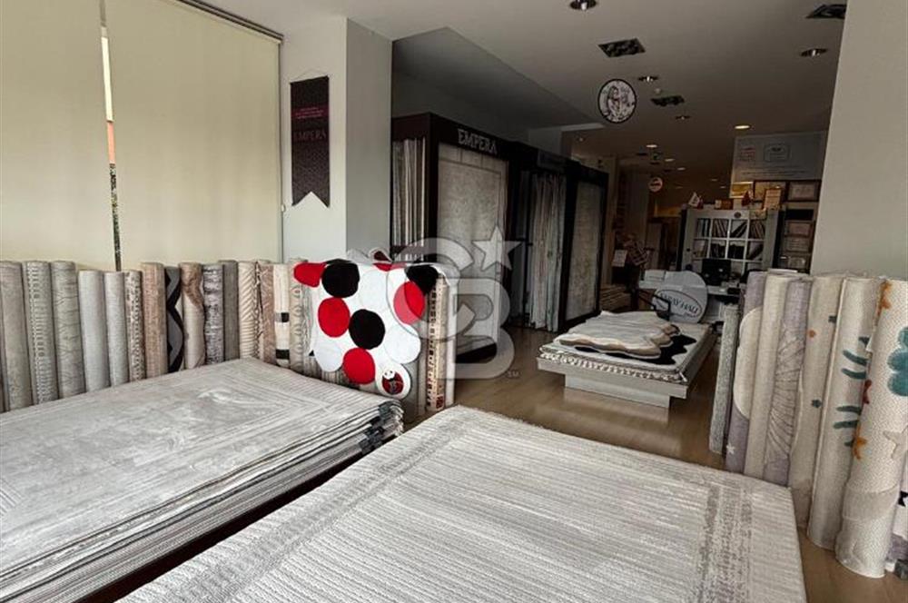 ATAŞEHİRDE CADDE ÜZERİ 200 M2 SATILIK DÜKKAN/MAĞAZA