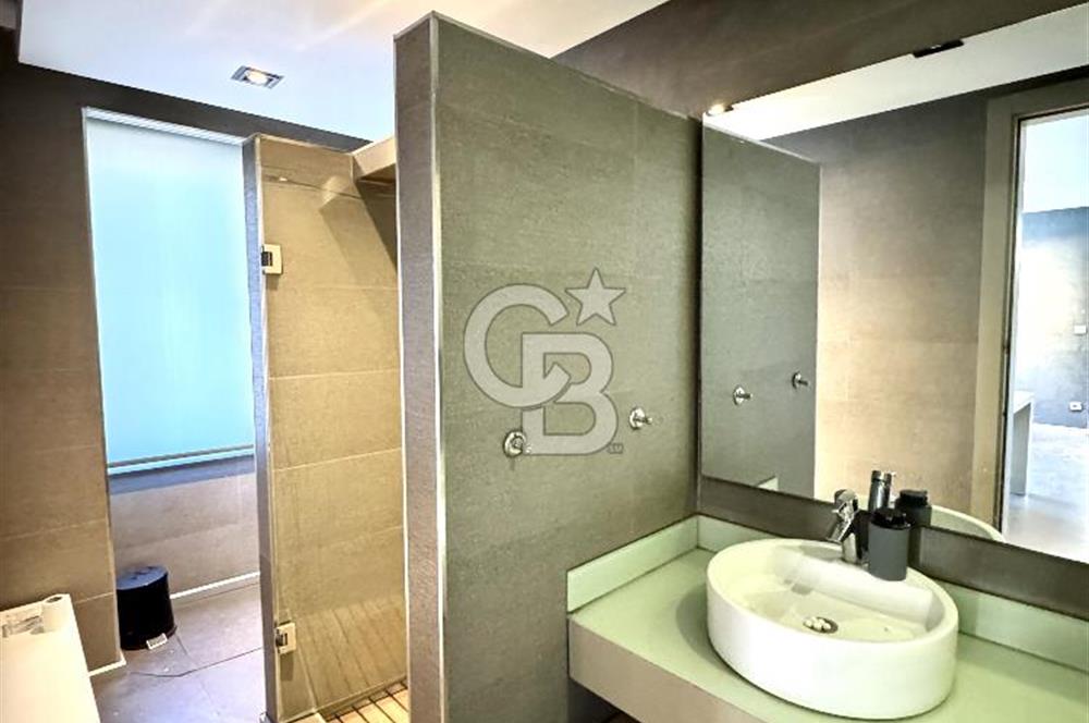 Kağıthane Çeliktepe'de Ana Cadde Üzerinde Kiralık Bina