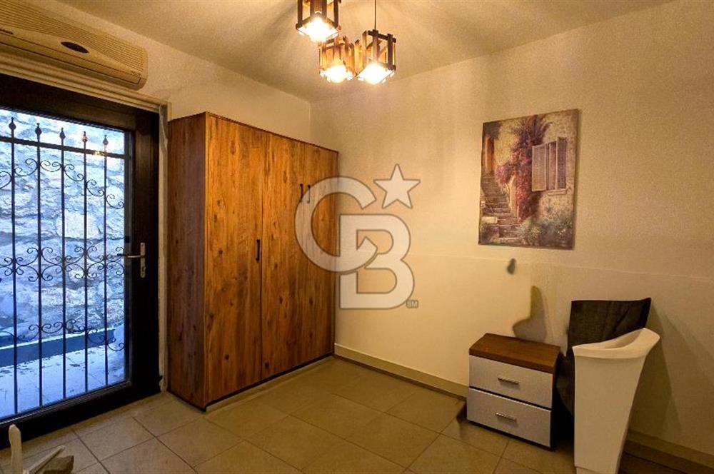 YALIKAVAK GERİŞ 2+1 FIRSAT BAHÇE KATI DENİZE 300MT MARİNAYA 1KM