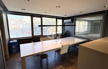 Kağıthane Çeliktepe'de Ana Cadde Üzerinde Kiralık Bina