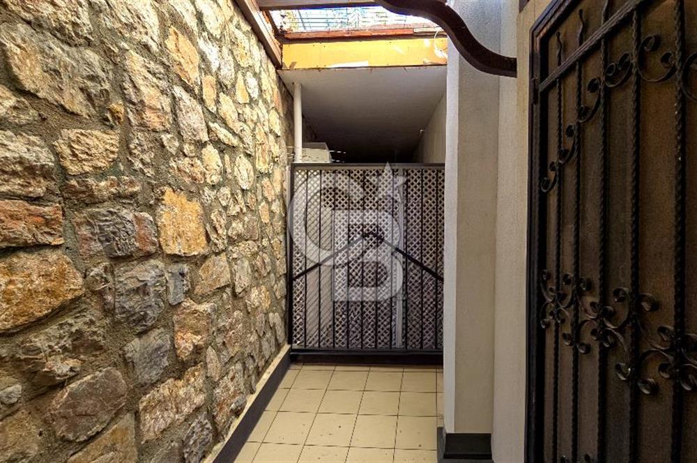 YALIKAVAK GERİŞ 2+1 FIRSAT BAHÇE KATI DENİZE 300MT MARİNAYA 1KM