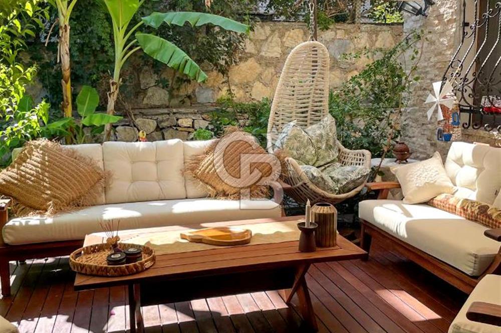 YALIKAVAK GERİŞ 2+1 FIRSAT BAHÇE KATI DENİZE 300MT MARİNAYA 1KM