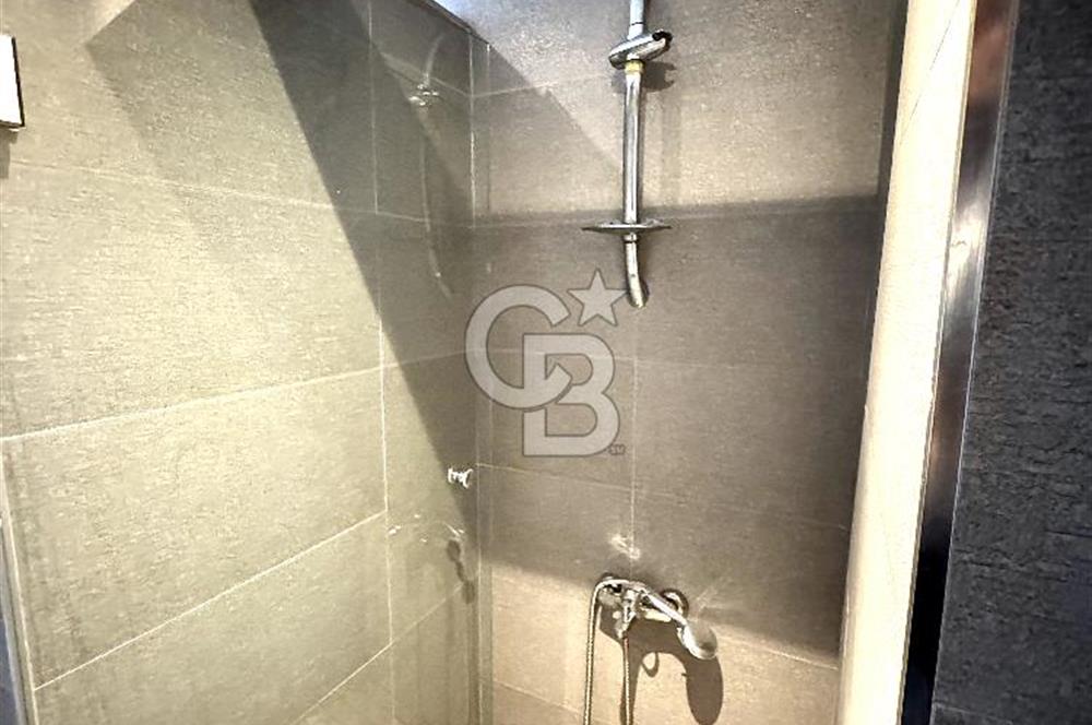 Kağıthane Çeliktepe'de Ana Cadde Üzerinde Kiralık Bina