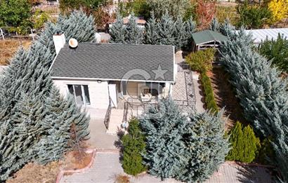 MEMLİK' DE 1300m2 İÇİNDE EŞYALI 1+1 EV BULUNAN SATILIK TARLA