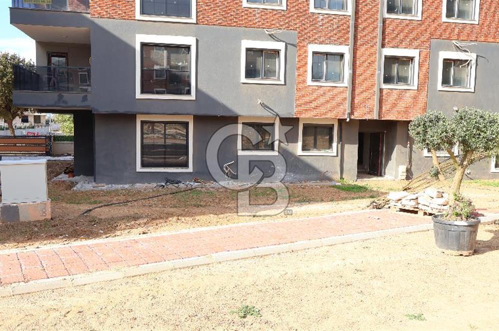 Torbalı Kipa'ya komşu havuzlu güvenlikli sitede sıfır 2+1..