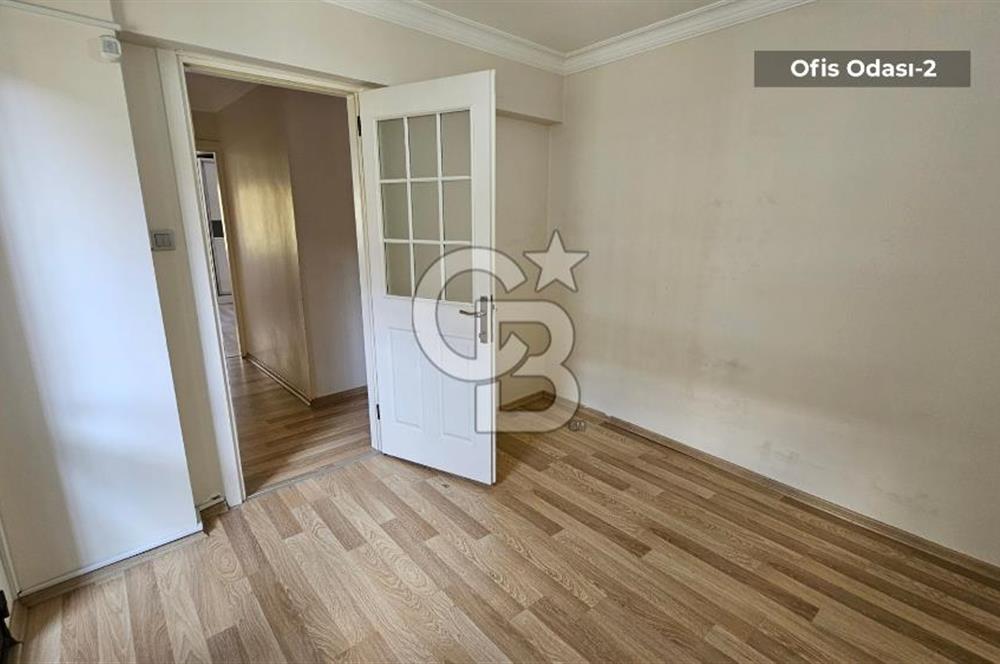 Karşıyaka Girne Bulvarı 3+1 130m2 Asansörlü Kiralık Ofis