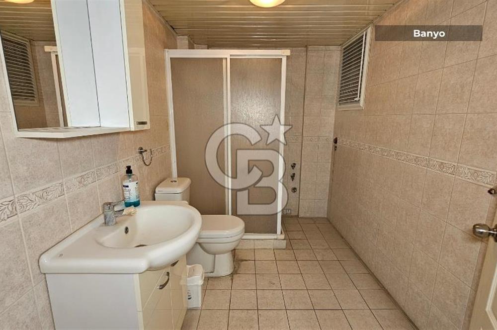 Karşıyaka Girne Bulvarı Üzeri 3+1 130m2 Kiralık Ofis Büro