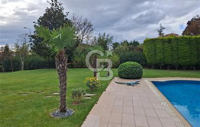 BÜYÜKÇEKMECE TEPEKENT'TE SATILIK 7+2 MÜSTAKİL HAVUZLU VİLLA