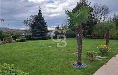 BÜYÜKÇEKMECE TEPEKENT'TE SATILIK 7+2 MÜSTAKİL HAVUZLU VİLLA