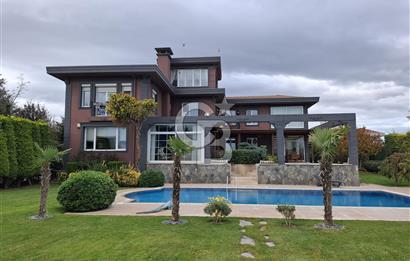 BÜYÜKÇEKMECE TEPEKENT'TE SATILIK 7+2 MÜSTAKİL HAVUZLU VİLLA