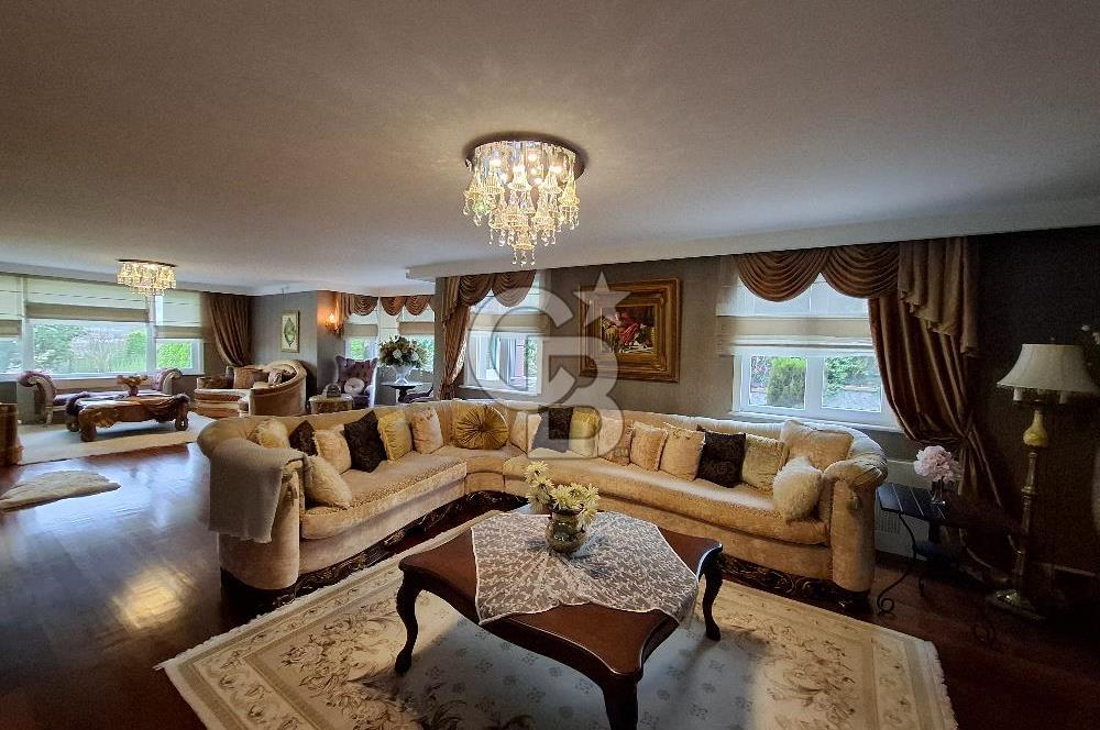 BÜYÜKÇEKMECE TEPEKENT'TE SATILIK 7+2 MÜSTAKİL HAVUZLU VİLLA