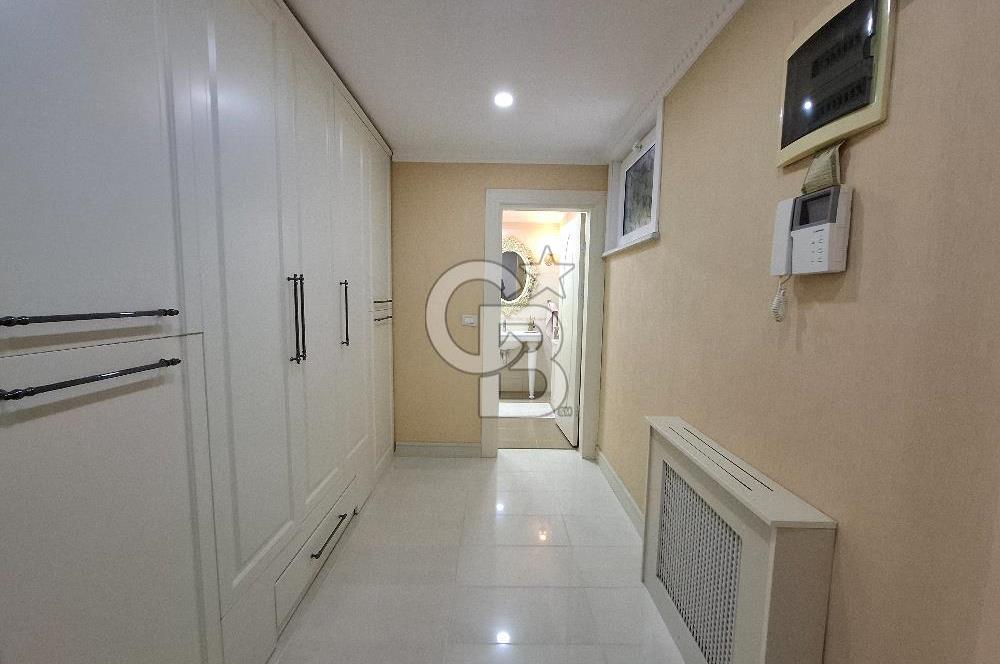 BÜYÜKÇEKMECE TEPEKENT'TE SATILIK 7+2 MÜSTAKİL HAVUZLU VİLLA