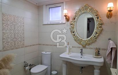 BÜYÜKÇEKMECE TEPEKENT'TE SATILIK 7+2 MÜSTAKİL HAVUZLU VİLLA