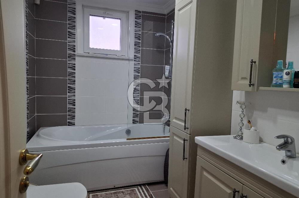 BÜYÜKÇEKMECE TEPEKENT'TE SATILIK 7+2 MÜSTAKİL HAVUZLU VİLLA