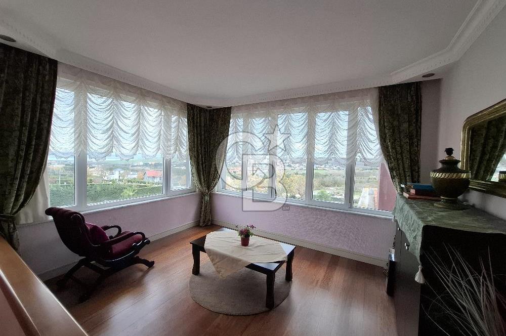 BÜYÜKÇEKMECE TEPEKENT'TE SATILIK 7+2 MÜSTAKİL HAVUZLU VİLLA