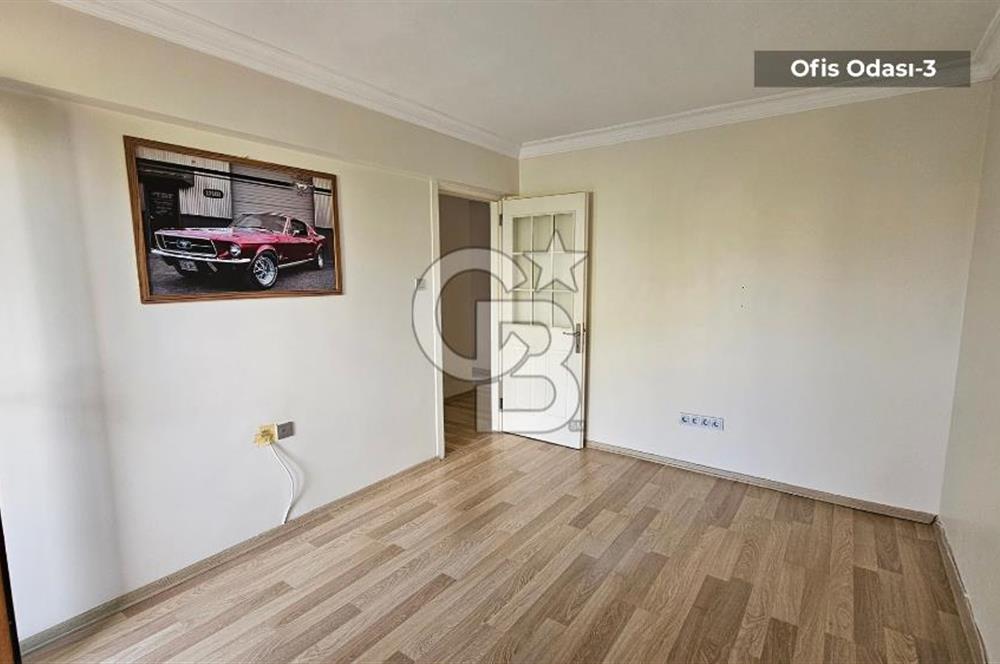 Karşıyaka Girne Bulvarı 3+1 130m2 Asansörlü Kiralık Ofis