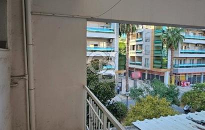 Karşıyaka Girne Bulvarı Üzeri 3+1 130m2 Kiralık Ofis Büro