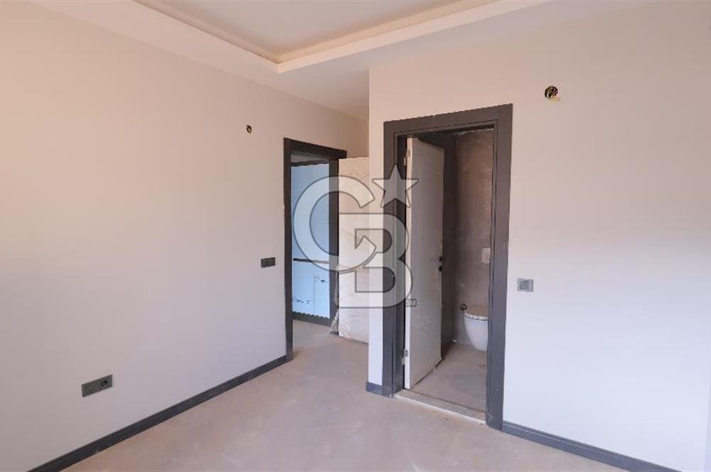 Torbalı Kipa'ya komşu havuzlu güvenlikli sitede sıfır 2+1..