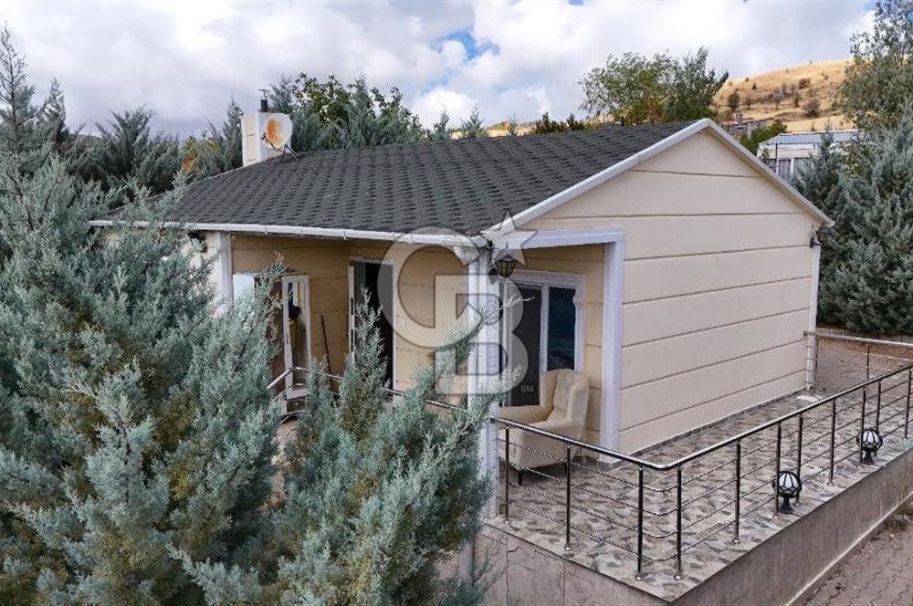 MEMLİK' DE 1300m2 İÇİNDE EŞYALI 1+1 EV BULUNAN SATILIK TARLA