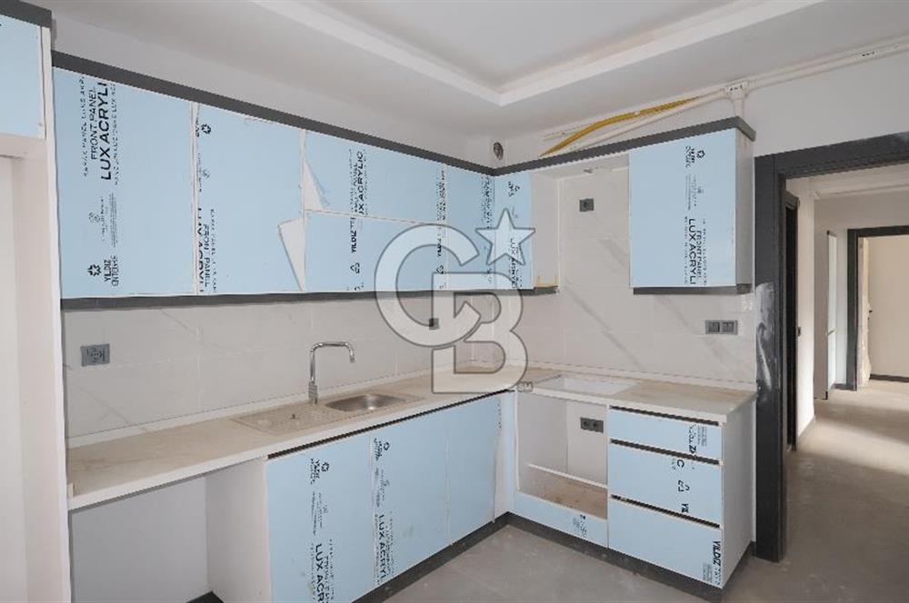 Torbalı Kipa'ya komşu havuzlu güvenlikli sitede sıfır 2+1..