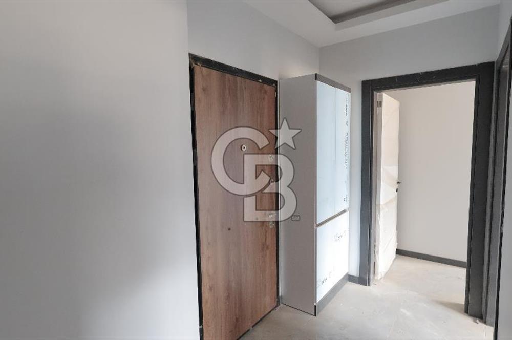 Torbalı Kipa'ya komşu havuzlu güvenlikli sitede sıfır 2+1..