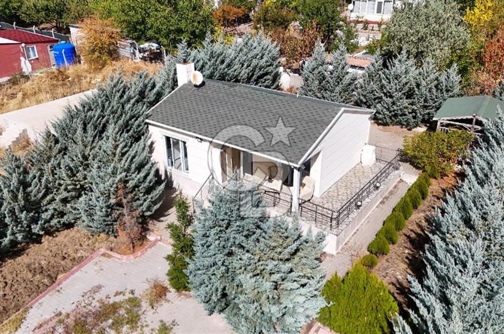 MEMLİK' DE 1300m2 İÇİNDE EŞYALI 1+1 EV BULUNAN SATILIK TARLA