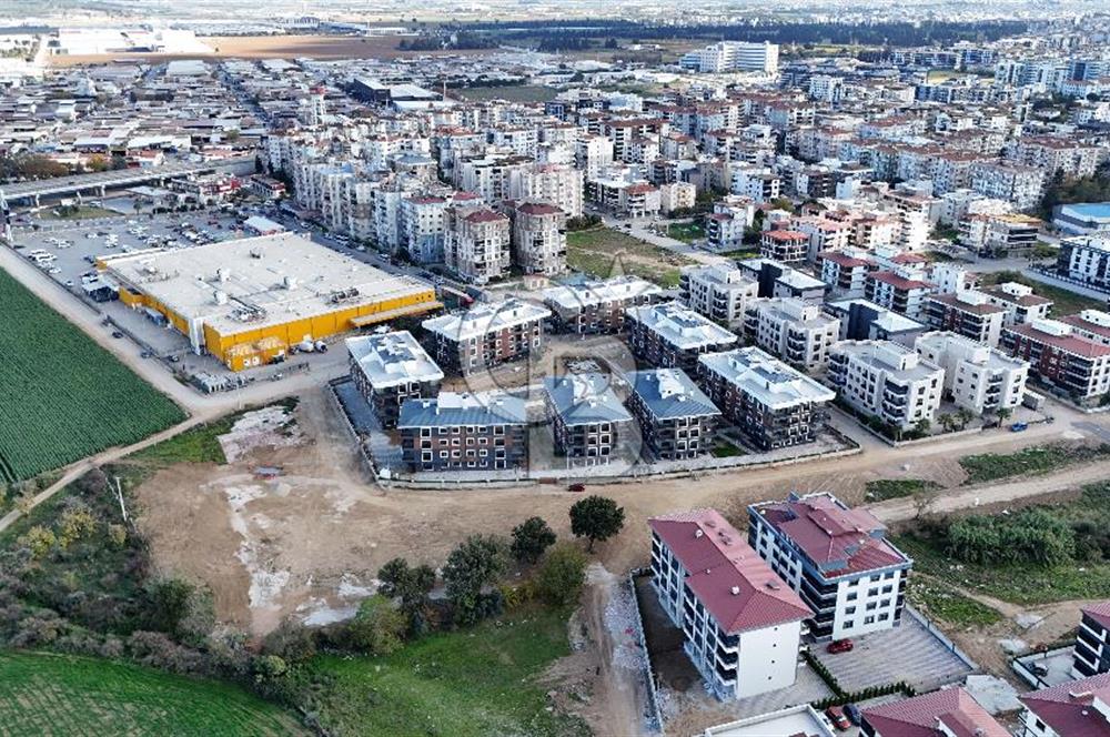 Torbalı Kipa'ya komşu havuzlu güvenlikli sitede sıfır 2+1..