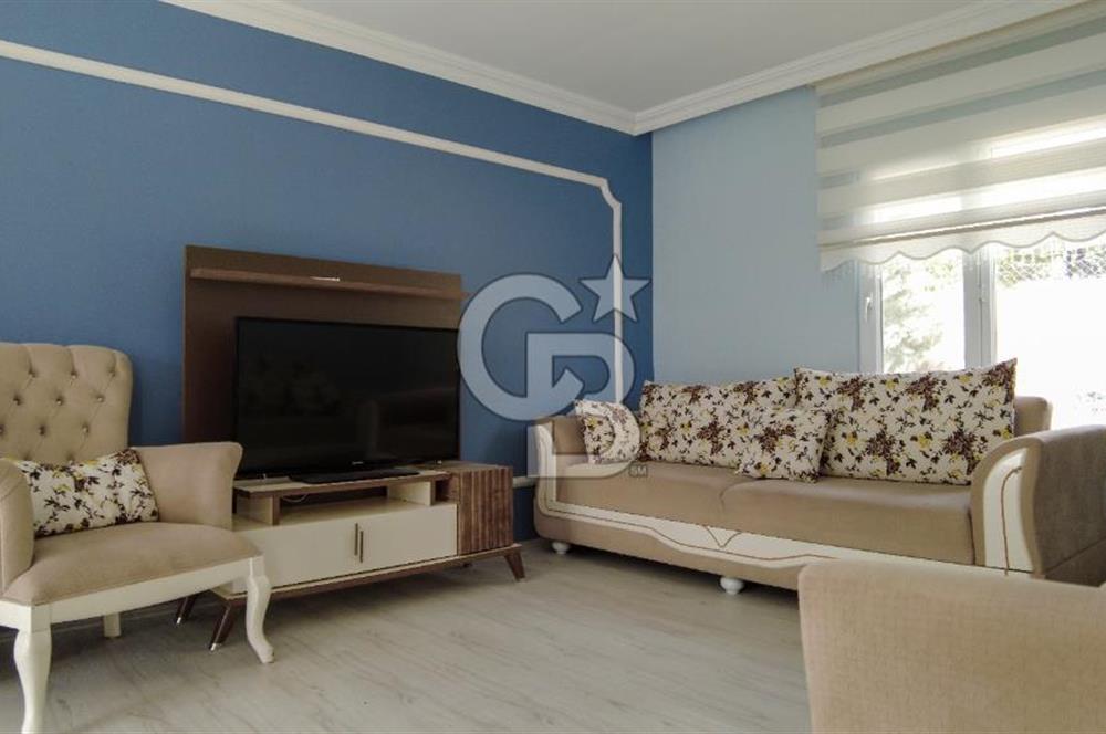 MEMLİK' DE 1300m2 İÇİNDE EŞYALI 1+1 EV BULUNAN SATILIK TARLA