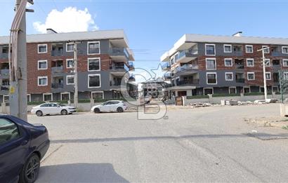 Torbalı Kipa'ya komşu havuzlu güvenlikli sitede sıfır 2+1..