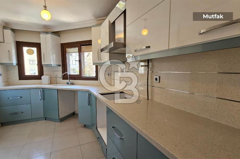 Karşıyaka Girne Bulvarı 3+1 130m2 Asansörlü Kiralık Ofis