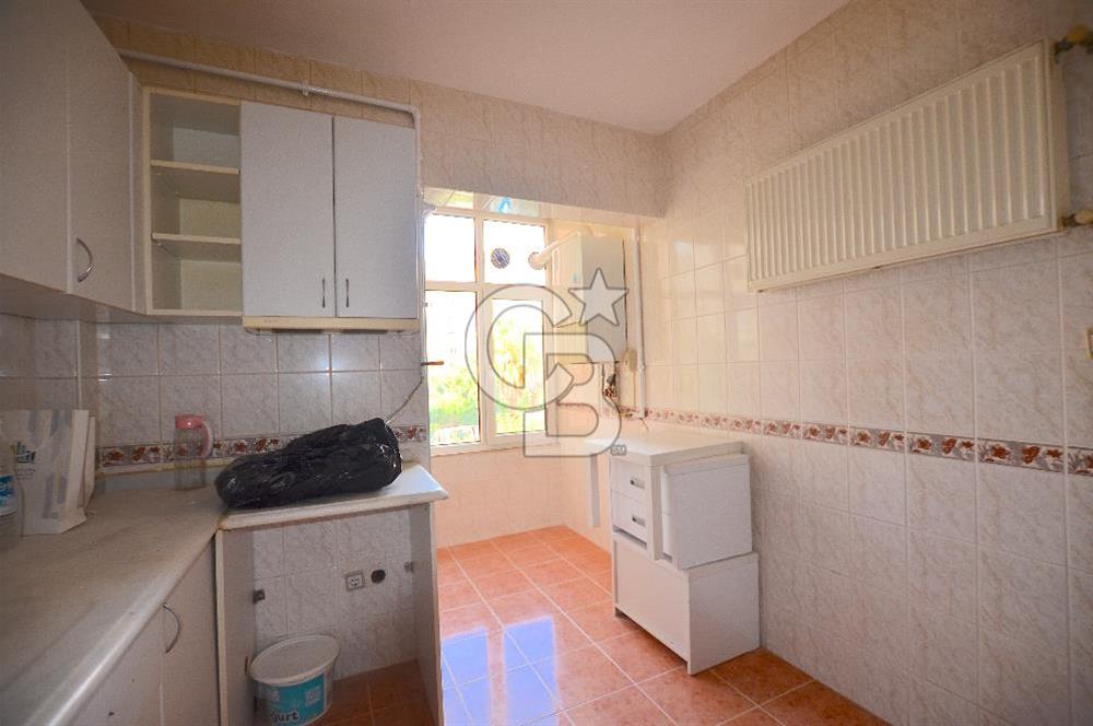 HÜRRİYET MAHALLESİ'NDE ÖZ KALE YURT SİTESİNDE GENİŞ 3+1 DAİRE