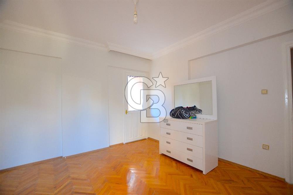 HÜRRİYET MAHALLESİ'NDE ÖZ KALE YURT SİTESİNDE GENİŞ 3+1 DAİRE