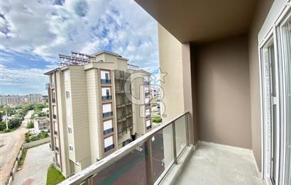 Kepez-Göksu'da K.otoparklı Havuzlu Doğalgazlı Sıfır 2+1 Arakat