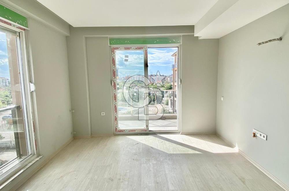 Kepez-Göksu'da K.otoparklı Havuzlu Doğalgazlı Sıfır 2+1 Arakat