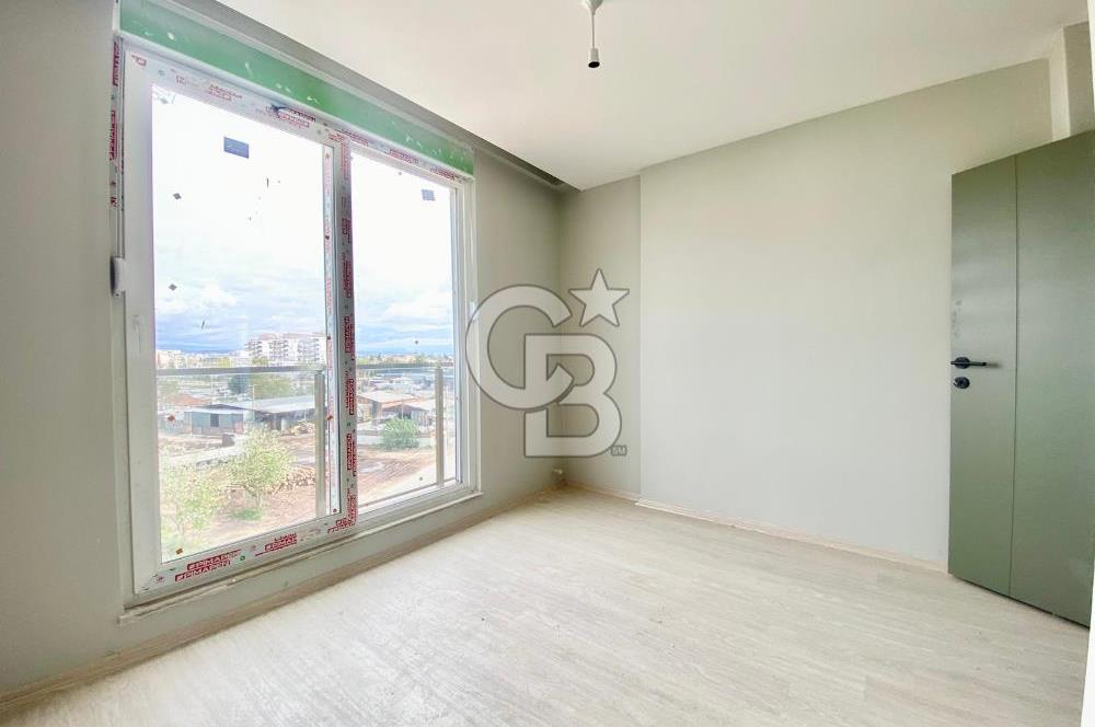 Kepez-Göksu'da K.otoparklı Havuzlu Doğalgazlı Sıfır 2+1 Arakat