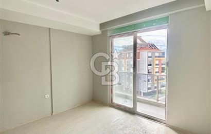 Kepez-Göksu'da K.otoparklı Havuzlu Doğalgazlı Sıfır 1+1 Arakat