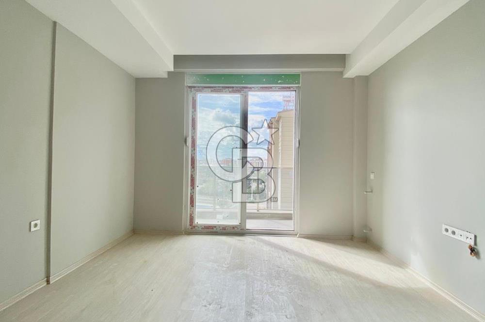 Kepez-Göksu'da K.otoparklı Havuzlu Doğalgazlı Sıfır 1+1 Arakat