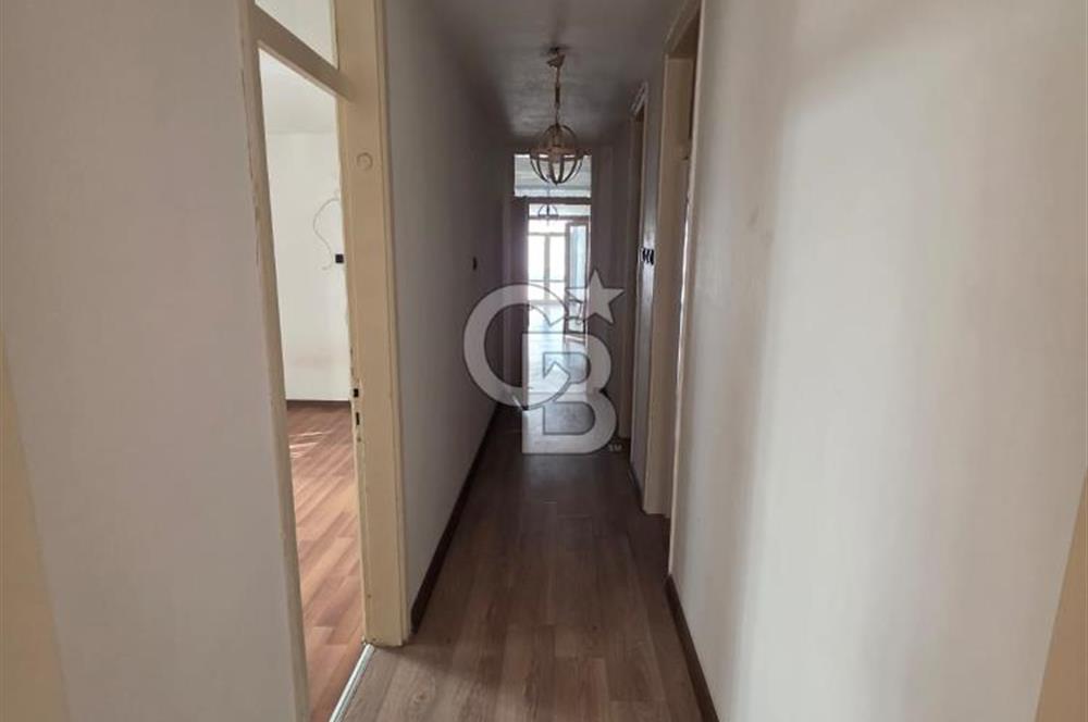 IŞIKLAR CADDE ÜZERİ KİRALIK GENİŞ 2+1