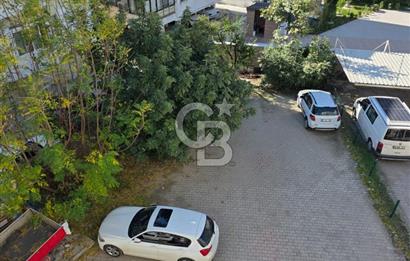 IŞIKLAR CADDE ÜZERİ KİRALIK GENİŞ 2+1