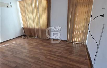 IŞIKLAR CADDE ÜZERİ KİRALIK GENİŞ 2+1